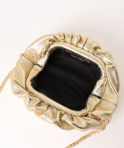 andrea cardone（アンドレアカルドネ）の「【ANDREA CARDONE】メタリックレザーチェーンバッグ(Q46439)（ショルダーバッグ・レディース・ゴールド/ブロンズ/シルバー・ALL）」の14枚目の写真