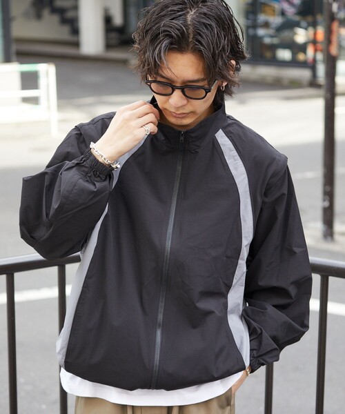 PUBLUX(パブリュクス)の「PUBLUX/パブリュクス デタッチャブルナイロンジャケット/ナイロンブルゾン/ライトアウター(限定展開)(ブルゾン・メンズ・ライトグレー/ブラック/ネイビー・SMALL/MEDIUM/LARGE)」の7枚目の写真