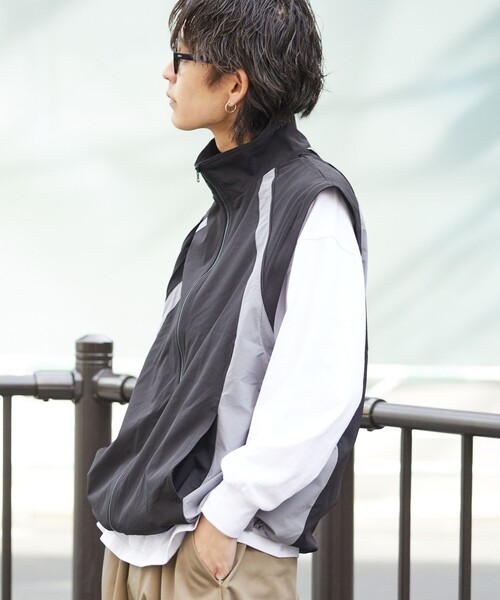 PUBLUX(パブリュクス)の「PUBLUX/パブリュクス デタッチャブルナイロンジャケット/ナイロンブルゾン/ライトアウター(限定展開)(ブルゾン・メンズ・ライトグレー/ブラック/ネイビー・SMALL/MEDIUM/LARGE)」の19枚目の写真