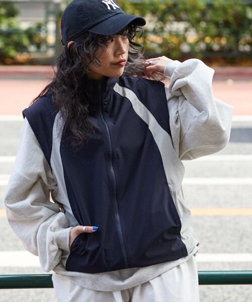 PUBLUX(パブリュクス)の「PUBLUX/パブリュクス デタッチャブルナイロンジャケット/ナイロンブルゾン/ライトアウター(限定展開)(ブルゾン・メンズ・ライトグレー/ブラック/ネイビー・SMALL/MEDIUM/LARGE)」の3枚目の写真