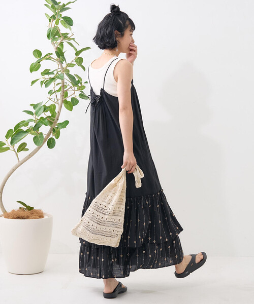 FREAK'S STORE(フリークスストア)の「インド スパンコール キャミワンピース(ワンピース・レディース・ブラック/ベージュ・フリ-)」の7枚目の写真