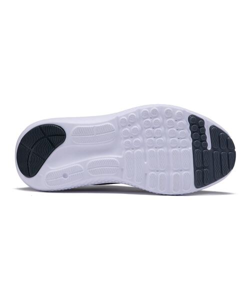 UNDER ARMOUR(アンダーアーマー)の「UAサージ4(ランニング/KIDS)(スニーカー・キッズ・ブラック・25.0cm/23.5cm/24.5cm/23.0cm/22.5cm/24.0cm)」の4枚目の写真