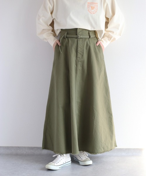 cepo（セポ）の「カラーデニムロングフレアースカート（スカート・レディース・オフホワイト/オリーブ・L/M/S）」の2枚目の写真