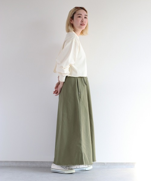 cepo（セポ）の「カラーデニムロングフレアースカート（スカート・レディース・オフホワイト/オリーブ・L/M/S）」の21枚目の写真