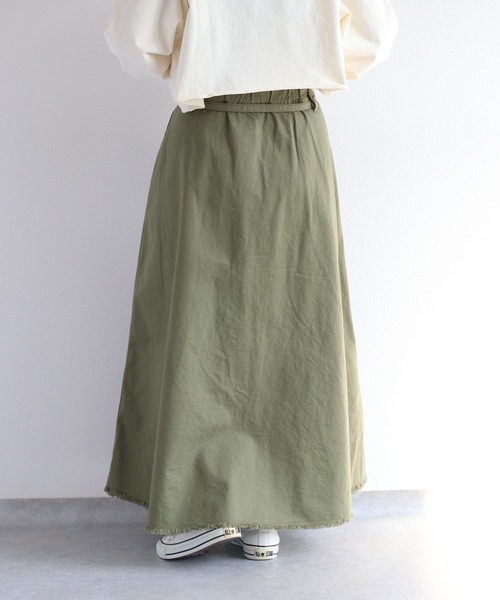 cepo（セポ）の「カラーデニムロングフレアースカート（スカート・レディース・オフホワイト/オリーブ・L/M/S）」の19枚目の写真