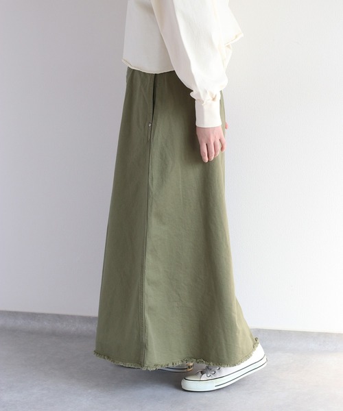 cepo（セポ）の「カラーデニムロングフレアースカート（スカート・レディース・オフホワイト/オリーブ・L/M/S）」の18枚目の写真
