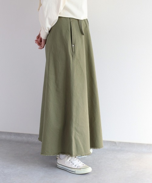 cepo（セポ）の「カラーデニムロングフレアースカート（スカート・レディース・オフホワイト/オリーブ・L/M/S）」の17枚目の写真