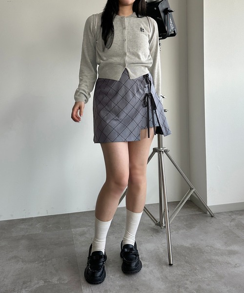 soie by apres jour mignon(ソワバイアプレジュールミニョン)の「ワンポイントカーディガン【ZOZOTOWN限定アイテム】(カーディガン/ボレロ・レディース・ブラック/グレー/ライトグレー・フリー/X-LARGE)」の15枚目の写真