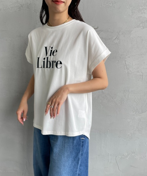 tシャツ 「MAISON DE L'ALLURE/メゾンドゥラリュール」 光沢ラバーロゴプリントTシャツ レディース MAISON DE L'ALLURE（メゾンドゥラリュール）の「[MAISON DE L