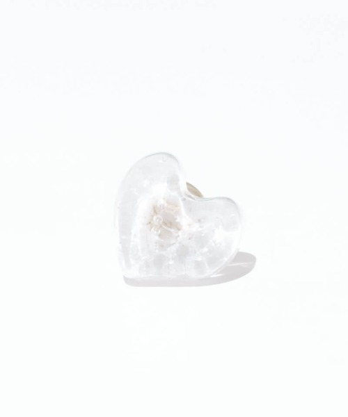 flower(フラワー)の「アイシーハートピアス(ピアス(片耳用)・レディース・ホワイト/ピンク・FREE)」の4枚目の写真