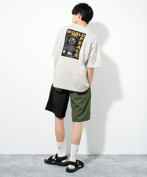 RAT EFFECT(ラットエフェクト)の「PEACEポケBIG Tシャツ(Tシャツ/カットソー・キッズ・チャコールグレー/オフホワイト/ブラック/ライトグレー・170/160/150/140/130)」の13枚目の写真