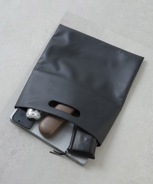 NANO universe(ナノユニバース)の「WEB限定/シンセティックレザー2WAYクラッチバッグ(クラッチバッグ・メンズ・ブラウン/ブラック・FREE)」の17枚目の写真
