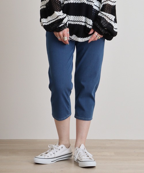 atONE(アットワン)の「atONE 冷感クロップドストレッチパンツ(その他パンツ・レディース・ベージュ/サックスブルー/ブラック/ブルー・3L/L/2L/M)」の19枚目の写真