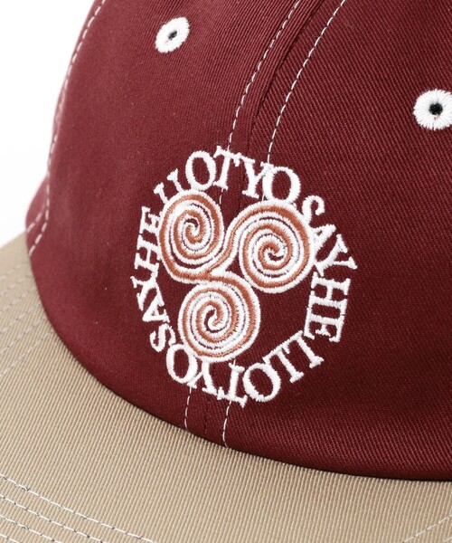 SAYHELLO（セイハロー）の「SAYHELLO / Slap Logo Cap（キャップ・メンズ・レッド系その他7・ONE SIZE）」の4枚目の写真