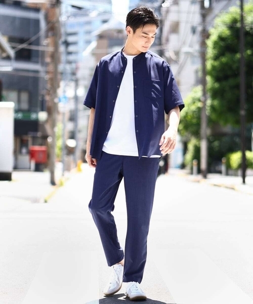 a.v.v(アーヴェヴェ)の「【接触冷感】バンドカラーシャツ 5分袖(セットアップ可)リライトシリーズ3(シャツ/ブラウス・メンズ・ブルー/チャコールグレー/モカ・46/50/48)」の10枚目の写真