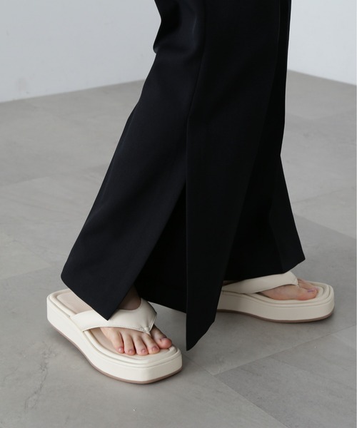 N.（N. Natural Beauty Basic）（エヌエヌナチュラルビューティーベーシック）の「◆サイドベントフレアパンツ（スラックス・レディース・ブラウン/ブラック・SMALL/MEDIUM）」の17枚目の写真