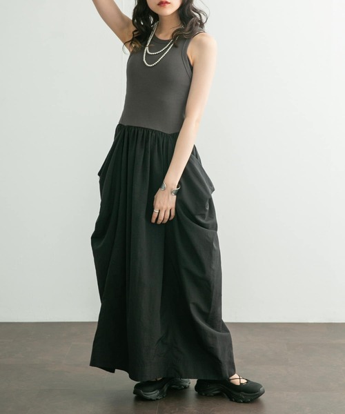 KBF(ケイビーエフ)の「ノースリーブ2WAYドッキングワンピース(ワンピース・レディース・ブルー系その他/チャコールグレー/イエロー・ONE)」の2枚目の写真