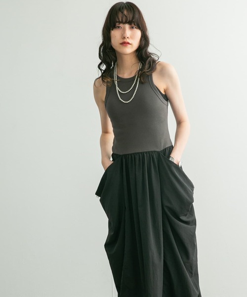 KBF(ケイビーエフ)の「ノースリーブ2WAYドッキングワンピース(ワンピース・レディース・ブルー系その他/チャコールグレー/イエロー・ONE)」の4枚目の写真