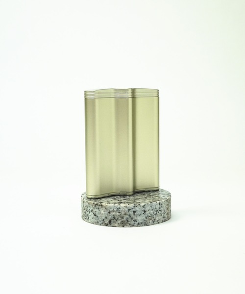 GLOBAL FORME CONCRETE（グローバルフォルムコンクリート）の「携帯灰皿ハニカムⅢ メタリックシリーズ（アッシュトレイ/ライター・メンズ・ガンメタ/シャンパン/シルバー・FREE）」の7枚目の写真