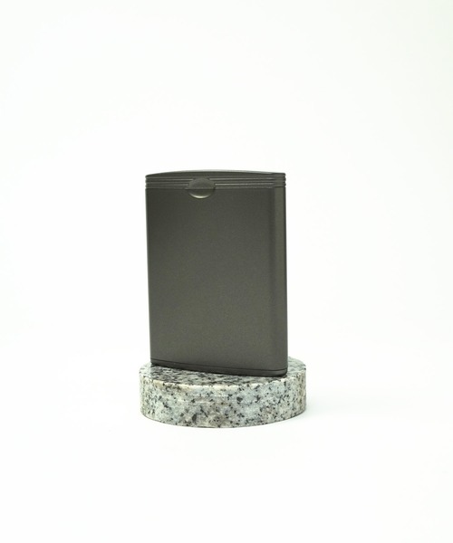 GLOBAL FORME CONCRETE（グローバルフォルムコンクリート）の「携帯灰皿ハニカムⅢ メタリックシリーズ（アッシュトレイ/ライター・メンズ・ガンメタ/シャンパン/シルバー・FREE）」の9枚目の写真