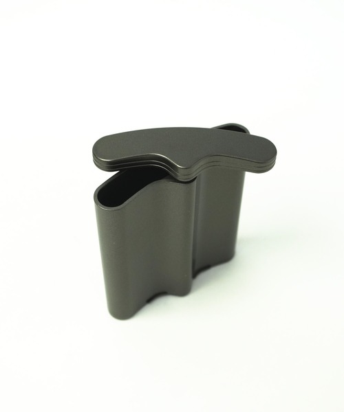 GLOBAL FORME CONCRETE（グローバルフォルムコンクリート）の「携帯灰皿ハニカムⅢ メタリックシリーズ（アッシュトレイ/ライター・メンズ・ガンメタ/シャンパン/シルバー・FREE）」の16枚目の写真