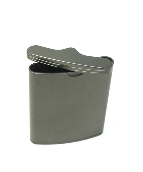 GLOBAL FORME CONCRETE（グローバルフォルムコンクリート）の「携帯灰皿ハニカムⅢ メタリックシリーズ（アッシュトレイ/ライター・メンズ・ガンメタ/シャンパン/シルバー・FREE）」の17枚目の写真