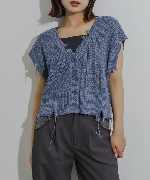 SENSE OF PLACE by URBAN RESEARCH(センスオブプレイスバイアーバンリサーチ)の「ダメージニットベスト(ベスト・レディース・ブラウン/キャメル/ブルー・ONE)」の1枚目の写真