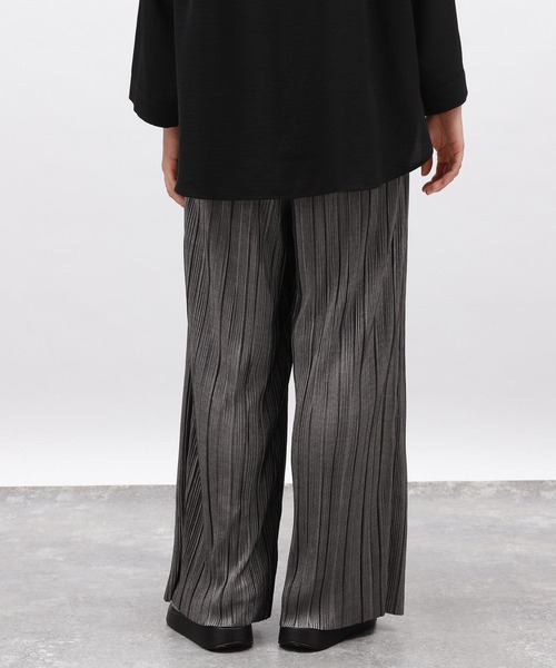 LAKOLE（ラコレ）の「プリーツイージーパンツ / 137191（その他パンツ・レディース・グレー/ブラック/ブラウン・SMALL/MEDIUM）」の15枚目の写真