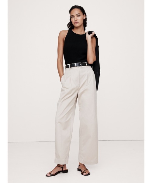 Banana Republic（バナナリパブリック）の「Cece コントゥアリング リブタンクトップ（タンクトップ・レディース・アイボリー/ブラック/ゴールド/ブルー・M/XS/S/L）」の10枚目の写真
