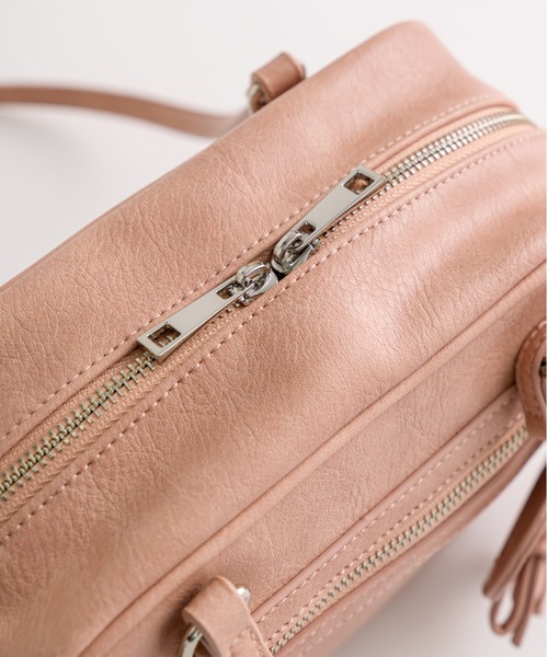 OLIVE des OLIVE（オリーブデオリーブ）の「リボンハートポーチ付ボストン（ショルダーバッグ・レディース・ピンク/ダークブラウン/ブラック/アイボリー・FREE）」の6枚目の写真