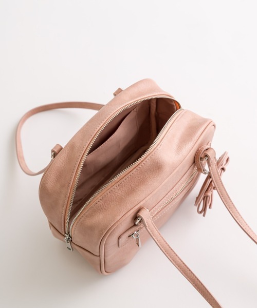 OLIVE des OLIVE（オリーブデオリーブ）の「リボンハートポーチ付ボストン（ショルダーバッグ・レディース・ピンク/ダークブラウン/ブラック/アイボリー・FREE）」の9枚目の写真