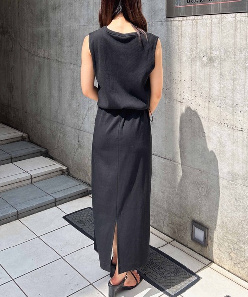 INGNI(イング)の「ドロストフレンチスリーブリブワンピース(ワンピース・レディース・ブラウン/ベージュ/ブラック・M)」の8枚目の写真