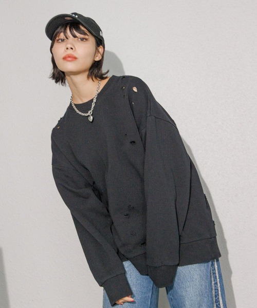 PAGEBOY（ページボーイ）の「ダメージBIGスウェット（スウェット・レディース・チャコールグレー/オートミール/ピンク・FREE）」の7枚目の写真