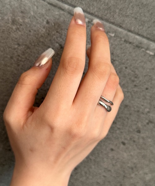 Rechic(リシック)の「二連ニュアンスリング(リング・レディース・ゴールド/シルバー・FREE)」の10枚目の写真