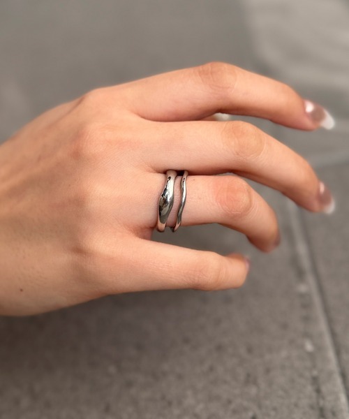 Rechic(リシック)の「二連ニュアンスリング(リング・レディース・ゴールド/シルバー・FREE)」の11枚目の写真