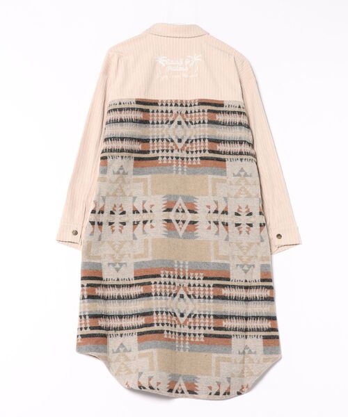 Kahiko(カヒコ)の「【Kahiko】SURF&Palms カリッサシャツワンピース(シャツワンピース・レディース・ホワイト/ベージュ/カーキ/ブルー/ブラウン/グリーン/チャコール/アイボリー・FREE)」の9枚目の写真