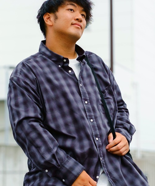 B&T CLUB（ビーティークラブ）の「ボタンダウン 長袖 シャツ（シャツ/ブラウス・メンズ・A/ホワイト/レッド/グリーン/C/D/E/ダークグレー/ネイビー/ブラック/B/ブルー・X1(3L～4L)/X2(4L～5L)/X3(6L～7L)/X4(8L～9L)/X5(9L～10L)）」の3枚目の写真