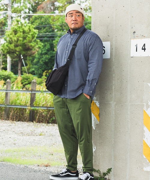B&T CLUB（ビーティークラブ）の「ボタンダウン 長袖 シャツ（シャツ/ブラウス・メンズ・A/ホワイト/レッド/グリーン/C/D/E/ダークグレー/ネイビー/ブラック/B/ブルー・X1(3L～4L)/X2(4L～5L)/X3(6L～7L)/X4(8L～9L)/X5(9L～10L)）」の18枚目の写真