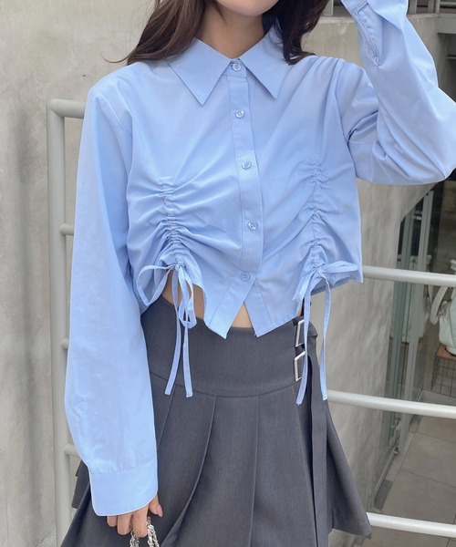 INGNI（イング）の「ドロストギャザークロップドシャツ（シャツ/ブラウス・レディース・ブラック系/ブルー/オフホワイト・M）」の22枚目の写真