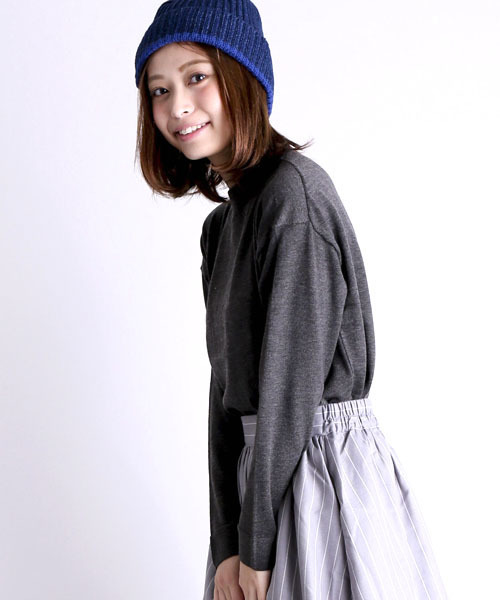 Denime（ドゥニーム）の「テンジクアミハイネック（ニット/セーター・レディース・ワイン/オフホワイト/ライトグレー/ネイビー/ダークグレー・FREE）」の4枚目の写真