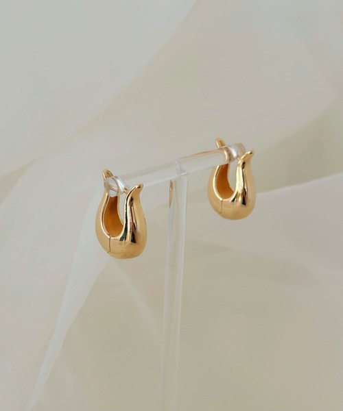 sowang(ソワン)の「ワンタッチ ボリューム ドロップフープピアス-onetouch volume drop hoop pierce-(ピアス(両耳用)・レディース・ゴールド/シルバー・FREE)」の8枚目の写真