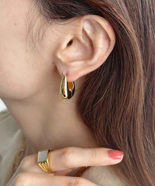 sowang(ソワン)の「ワンタッチ ボリューム ドロップフープピアス-onetouch volume drop hoop pierce-(ピアス(両耳用)・レディース・ゴールド/シルバー・FREE)」の10枚目の写真