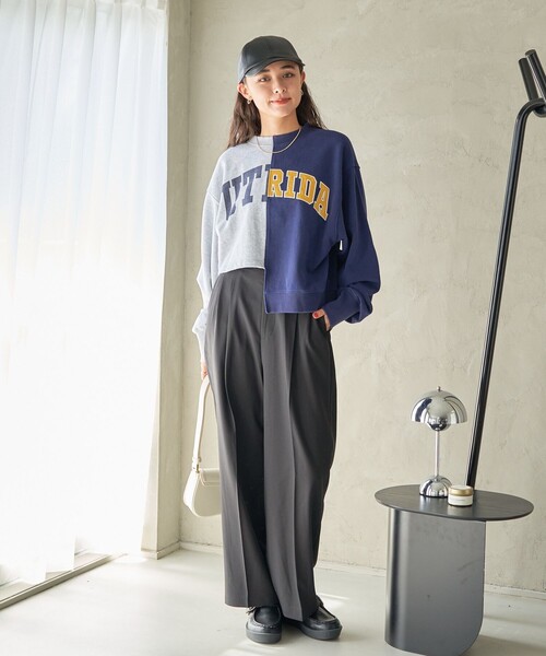 FREAK'S STORE(フリークスストア)の「リメイク ロゴショートスウェット(スウェット・レディース・ネイビー/ライトグレー/ワインレッド/グレー・フリ-)」の10枚目の写真
