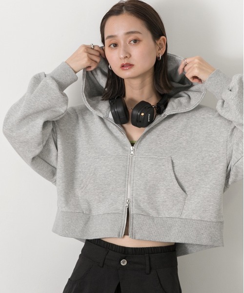 AmlyCityりなてぃプロデュース ダブルジップショートフーディーカーキグレー AmlyCityりなてぃプロデュース ダブルジップショートフーディーカーキ