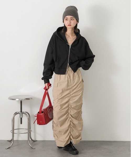 ad thie（アドティエ）の「ダブルジップ  ショートフーディー（パーカー・レディース・レッド/ブラウン/杢グレー/オートミール/チャコール/ネイビー/アイボリー/ブラック・FREE）」の9枚目の写真