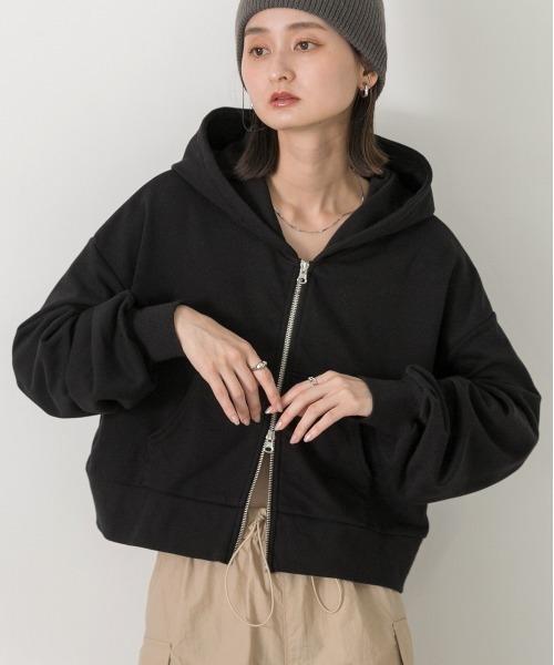 ad thie（アドティエ）の「ダブルジップ  ショートフーディー（パーカー・レディース・レッド/ブラウン/杢グレー/オートミール/チャコール/ネイビー/アイボリー/ブラック・FREE）」の14枚目の写真