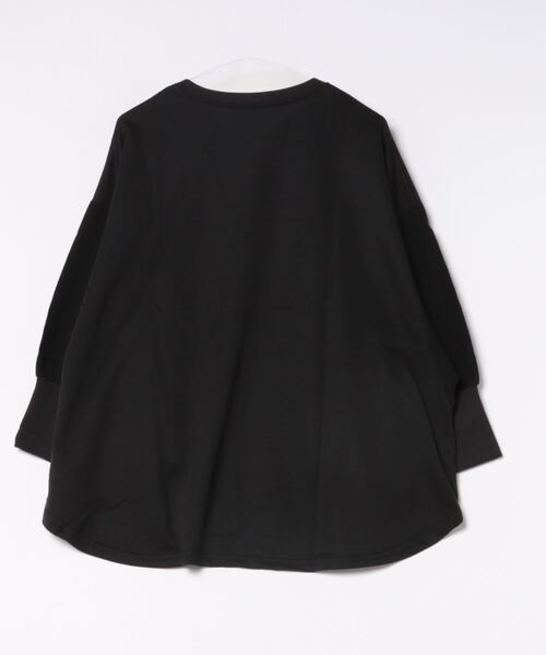 and it_(アンドイット)の「裏毛袖布帛切替ドルマンカーディガン(カーディガン/ボレロ・レディース・ブラック/カーキ/オートミール・M)」の4枚目の写真