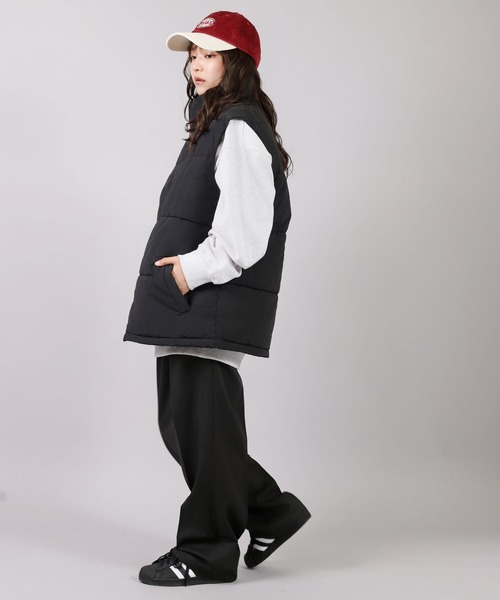 SPINNS（スピンズ）の「ストリート＆ノームコア/フェイクダウンベスト（ダウンベスト・メンズ・ブラック/オフホワイト・L/M）」の7枚目の写真