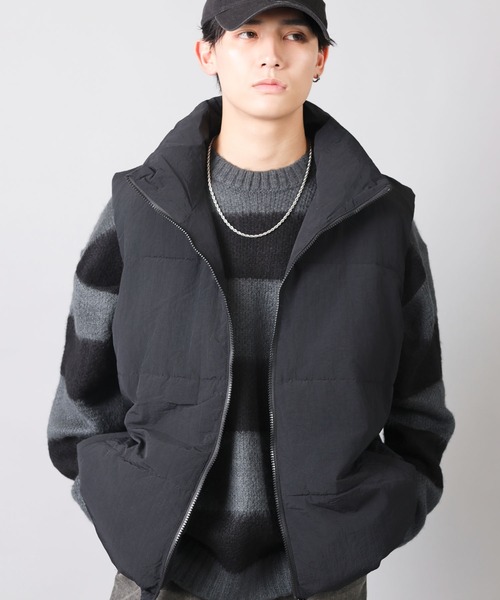 SPINNS（スピンズ）の「ストリート＆ノームコア/フェイクダウンベスト（ダウンベスト・メンズ・ブラック/オフホワイト・L/M）」の17枚目の写真