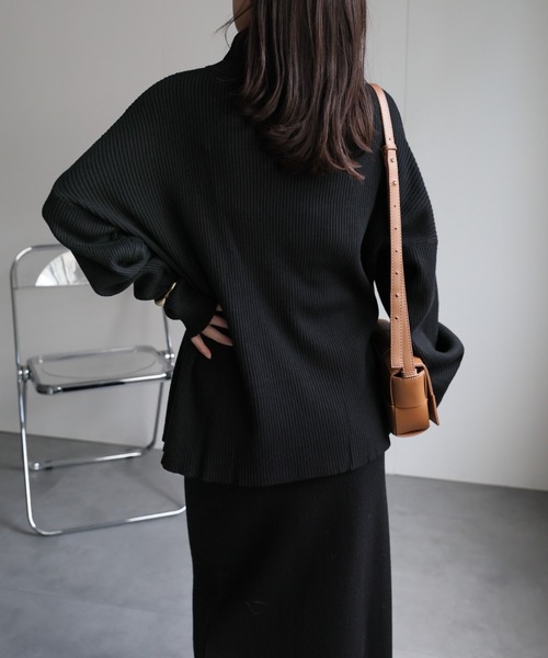 model：156cm 着用サイズ：FREE